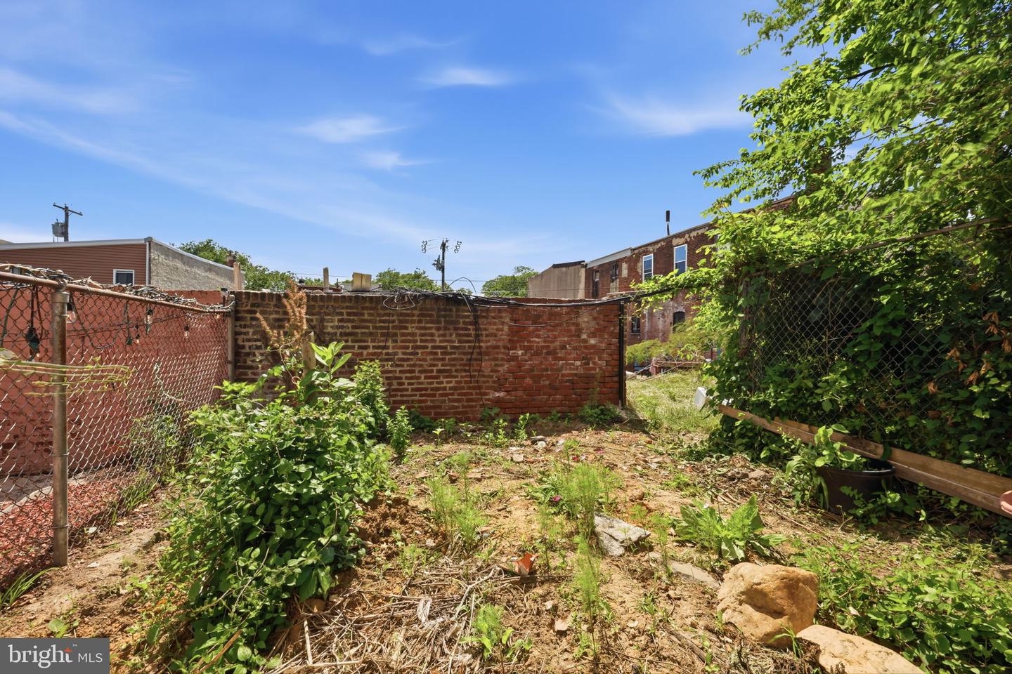 1820 Plum Property Photo 30