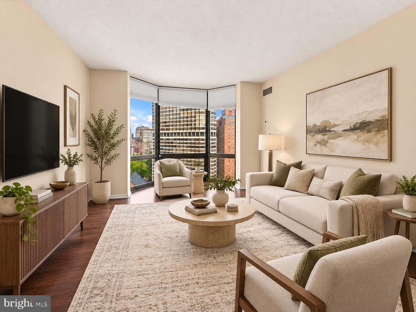 2018-32 Walnut St #23e Property Photo 5