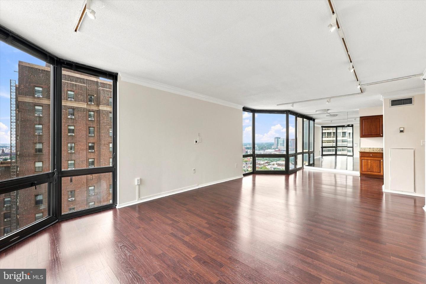 2018-32 Walnut St #23e Property Photo 9