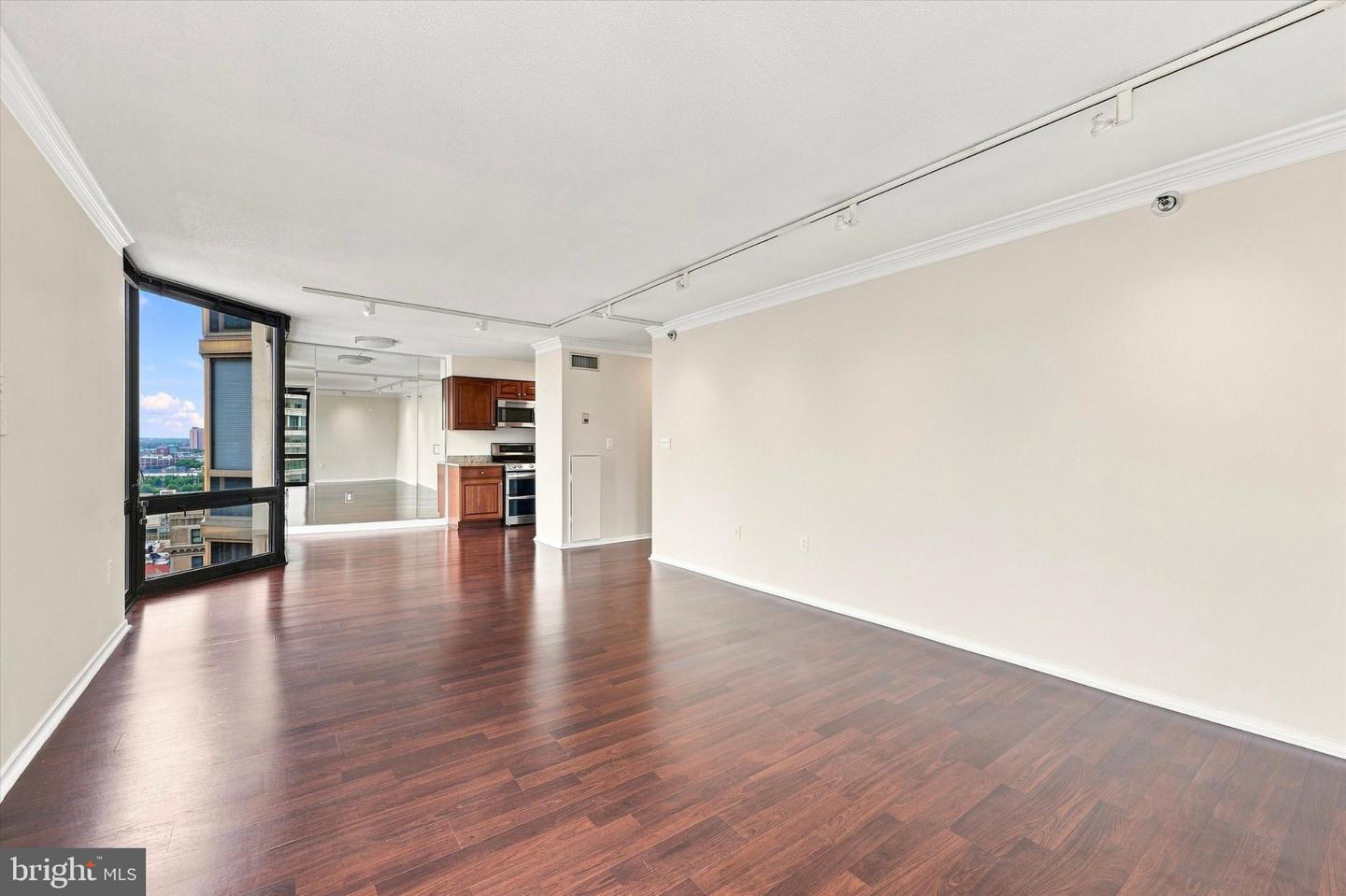 2018-32 Walnut St #23e Property Photo 10