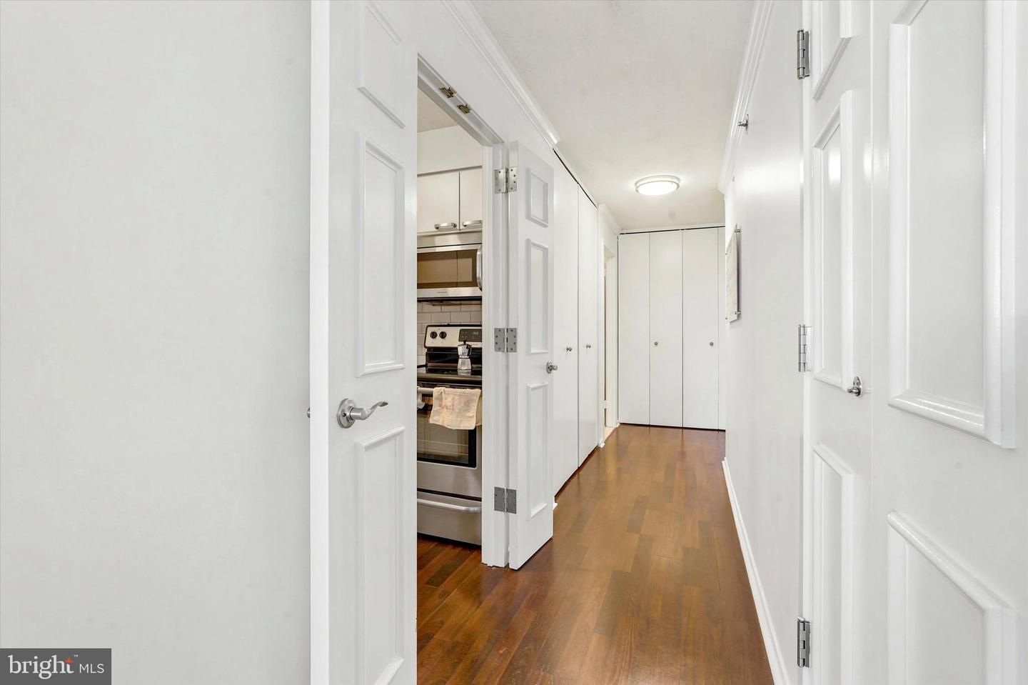 2018-32 Walnut St #23ef Property Photo 32