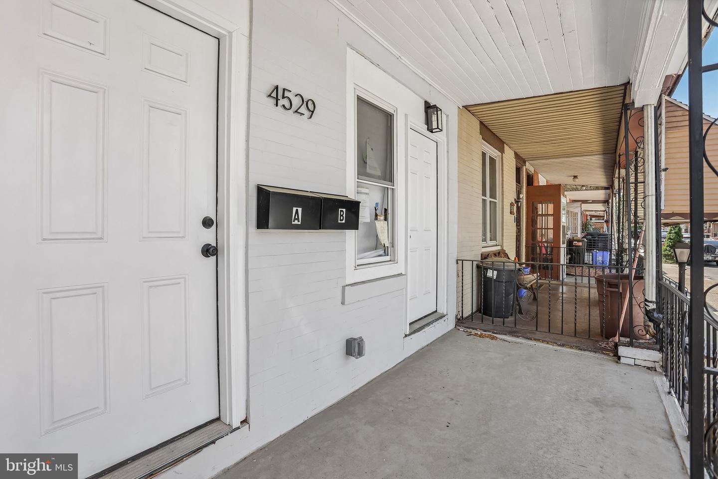 4529 N 16TH ST Property Photo 1