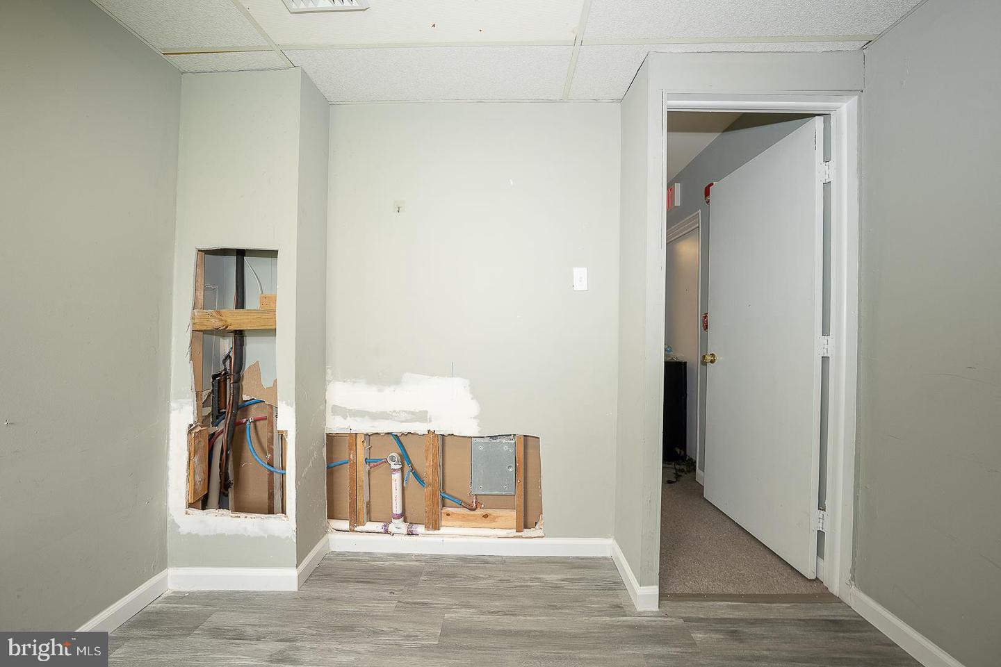 8002 Frankford Ave Property Photo 8