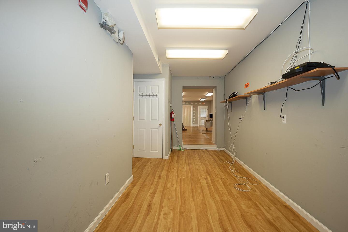 8002 Frankford Ave Property Photo 11