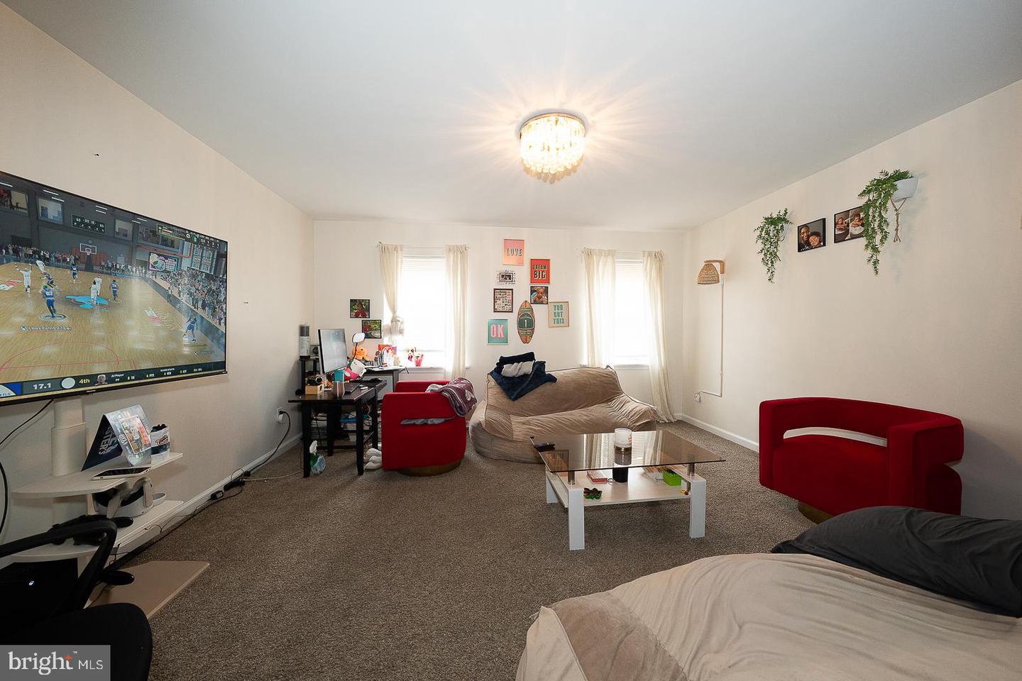 8002 Frankford Ave Property Photo 14