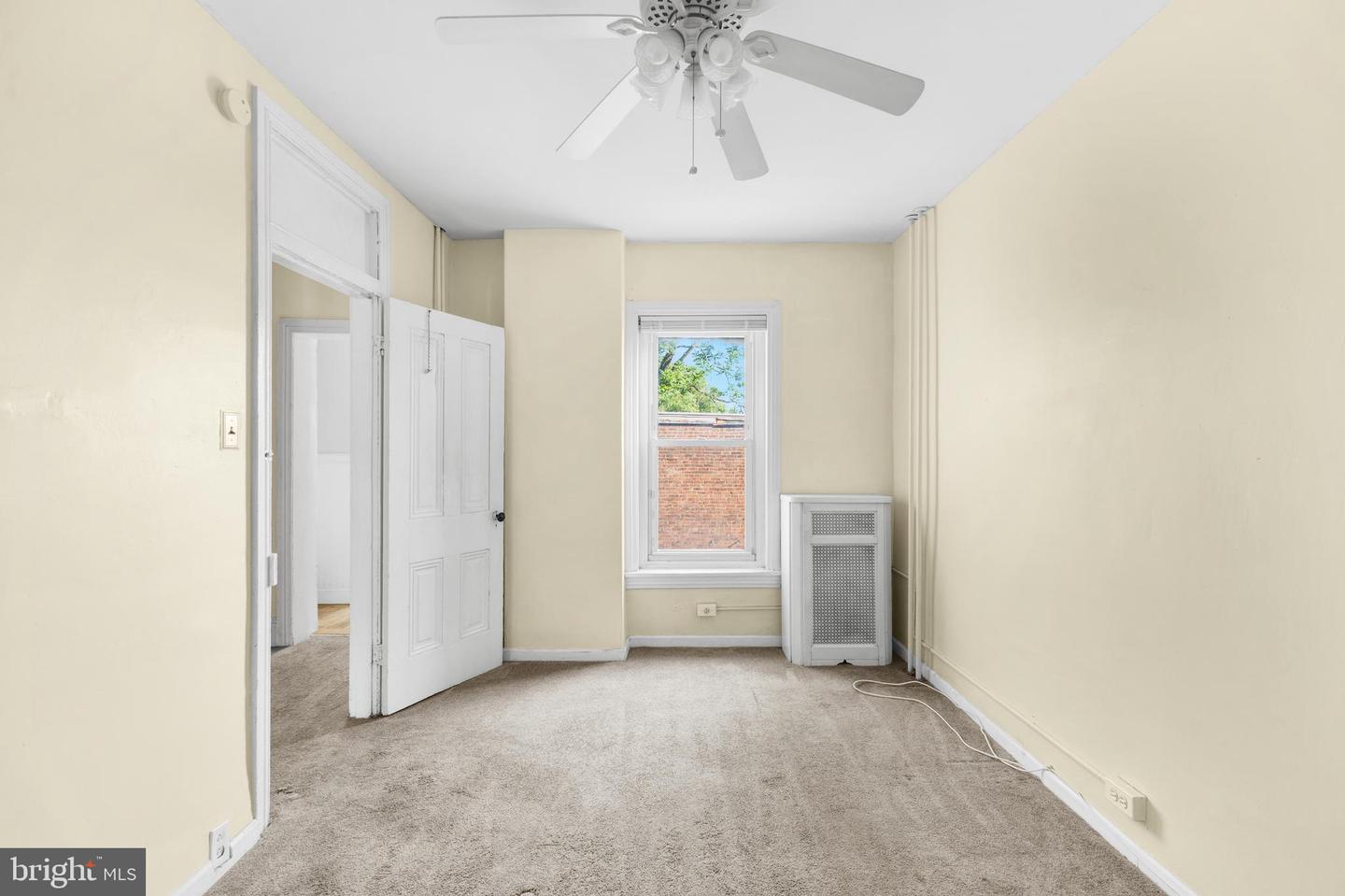 122 W Salaignac St Property Photo 15