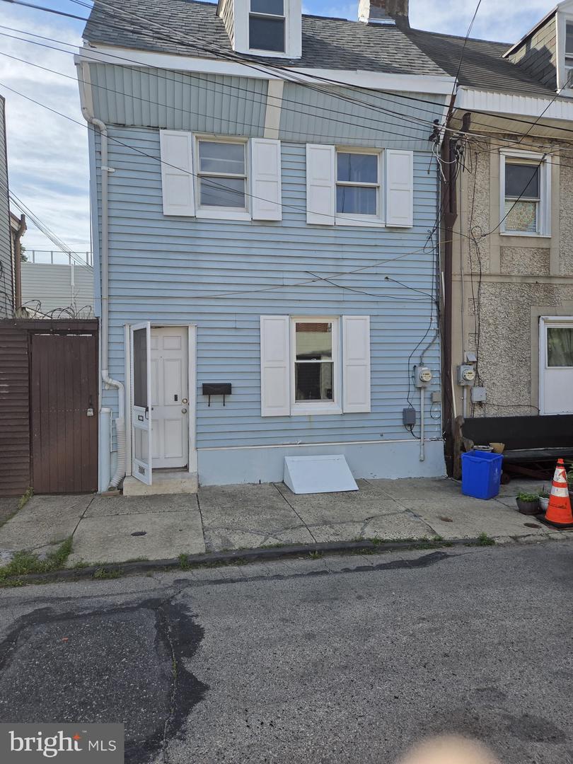 2809 Tilton St Property Photo 1