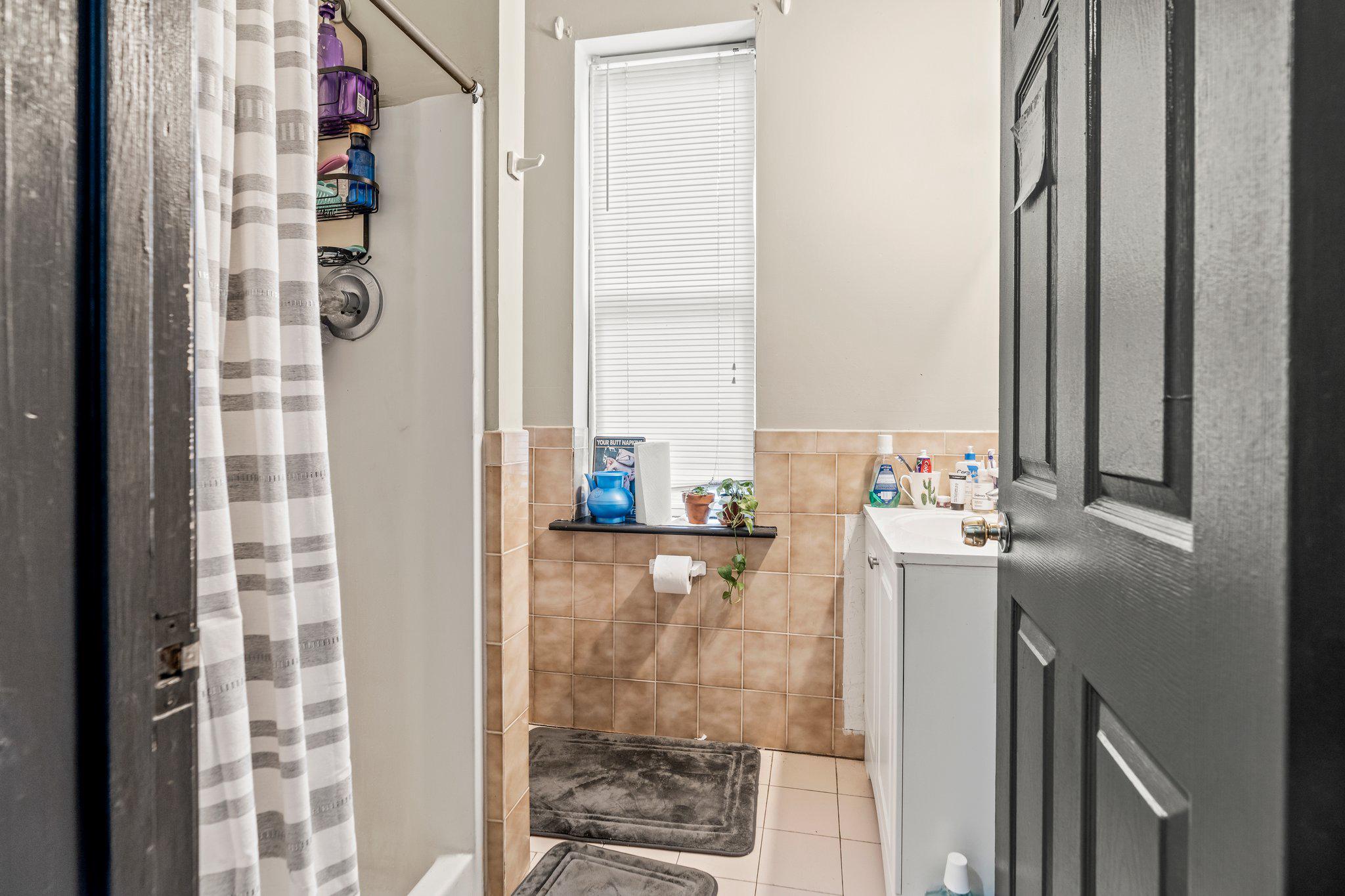 4127 Woodland Ave Property Photo 16