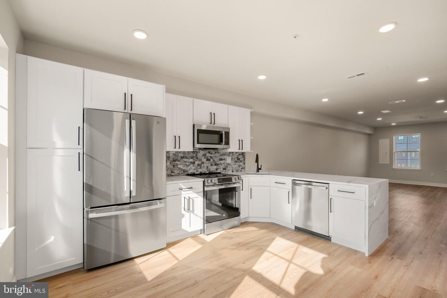 2711 Priya #a78 Property Photo 3
