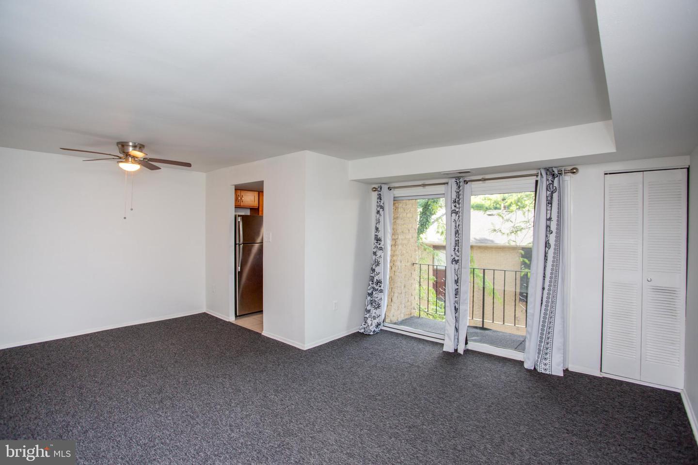 8030-00 Ditman St #72l Property Photo 2