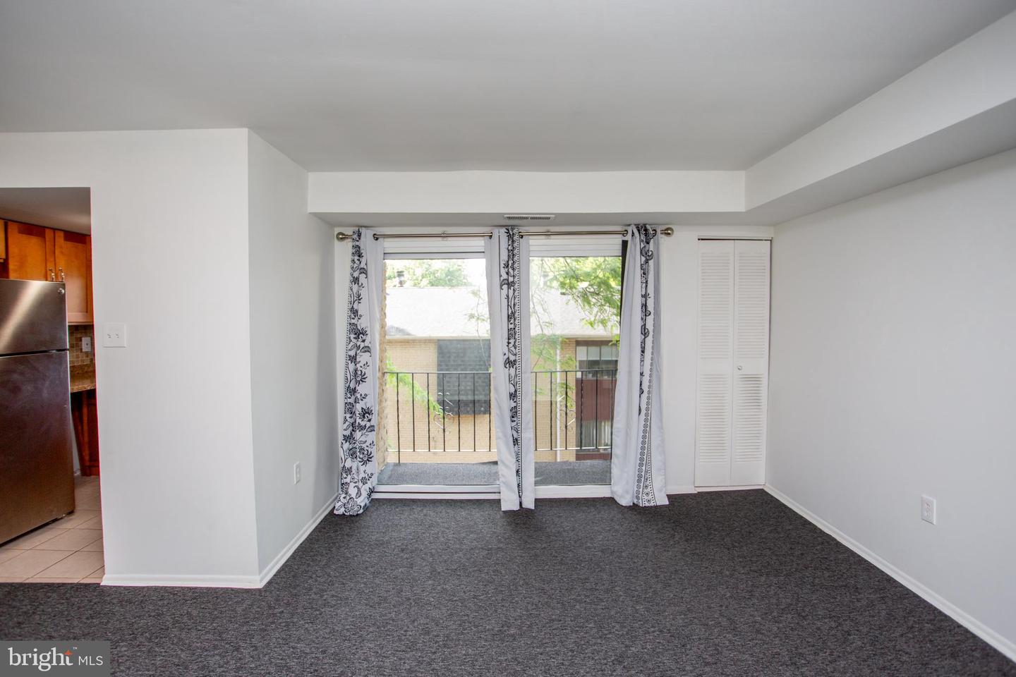 8030-00 Ditman St #72l Property Photo 5