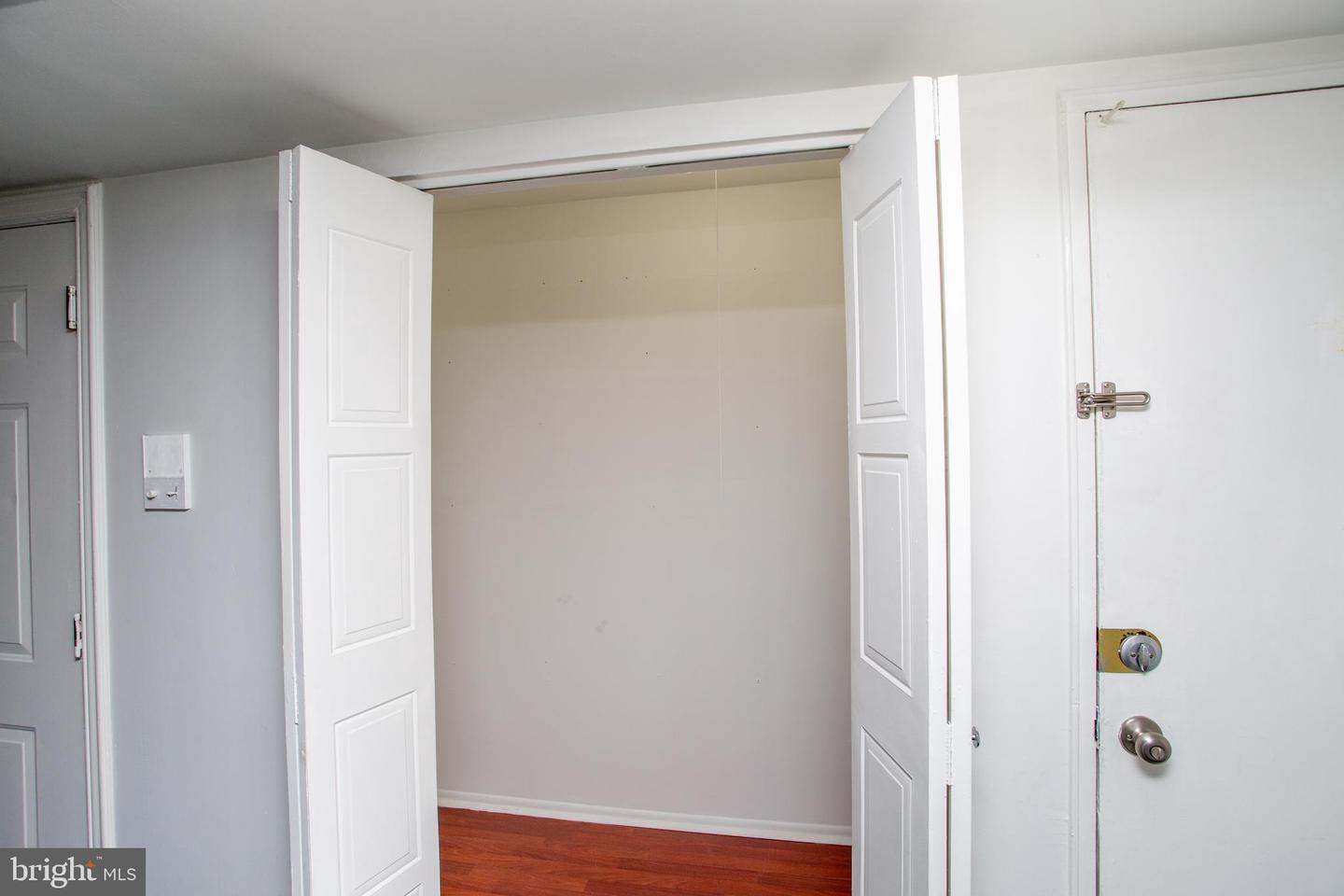 8030-00 Ditman St #72l Property Photo 16