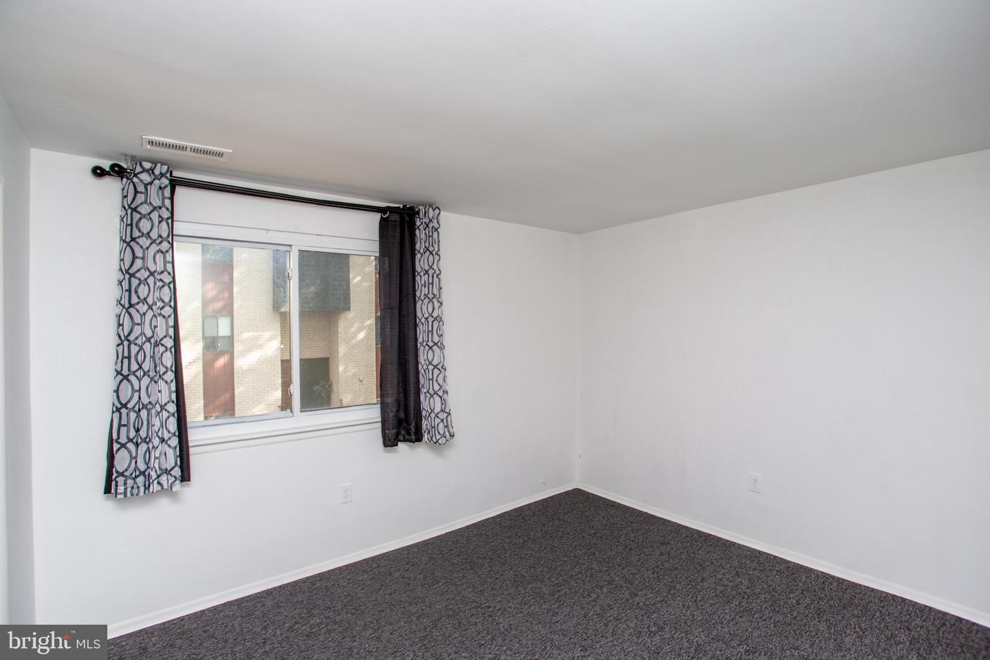 8030-00 Ditman St #72l Property Photo 17
