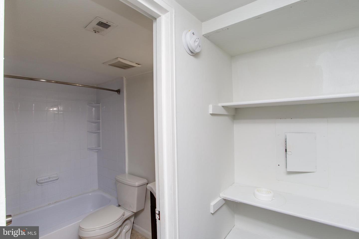 8030-00 Ditman St #72l Property Photo 28