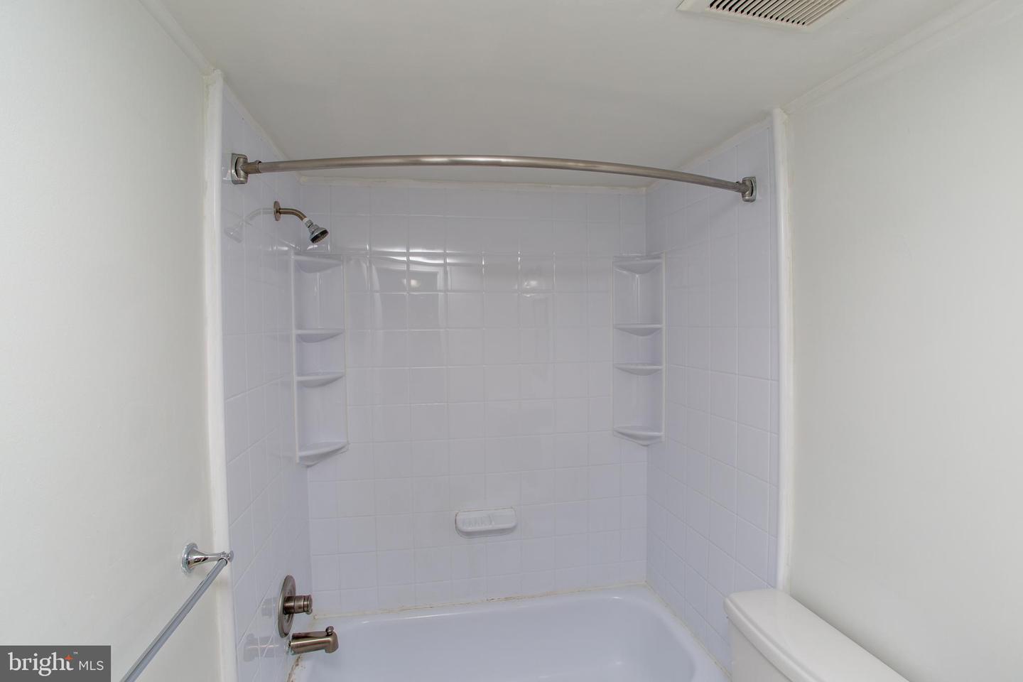 8030-00 Ditman St #72l Property Photo 29