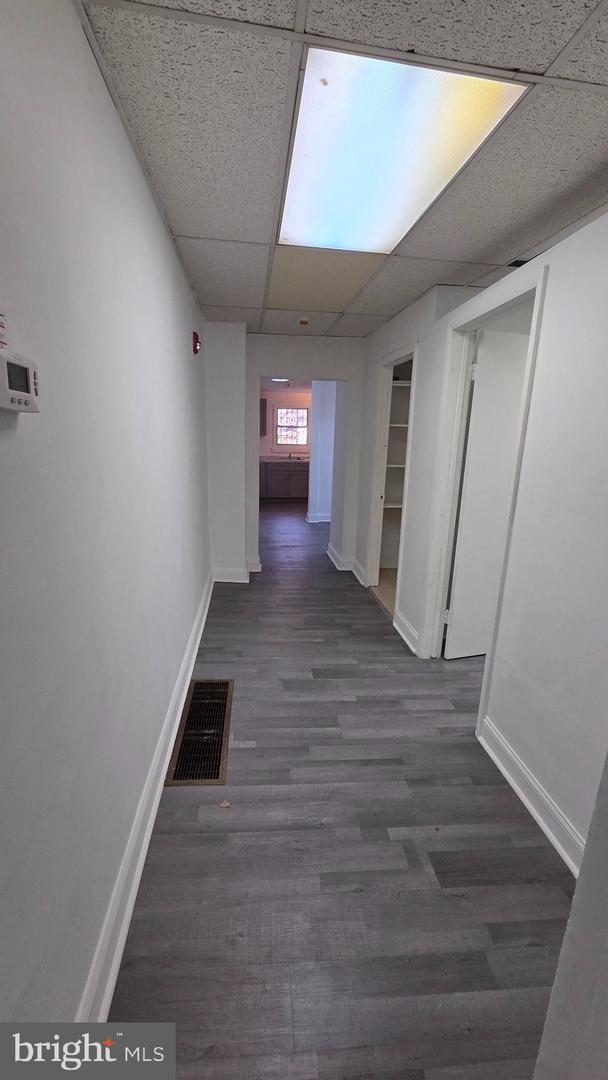 421 W Olney Ave Property Photo 4