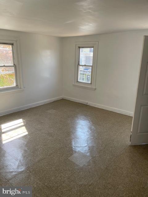 421 W Olney Ave Property Photo 9