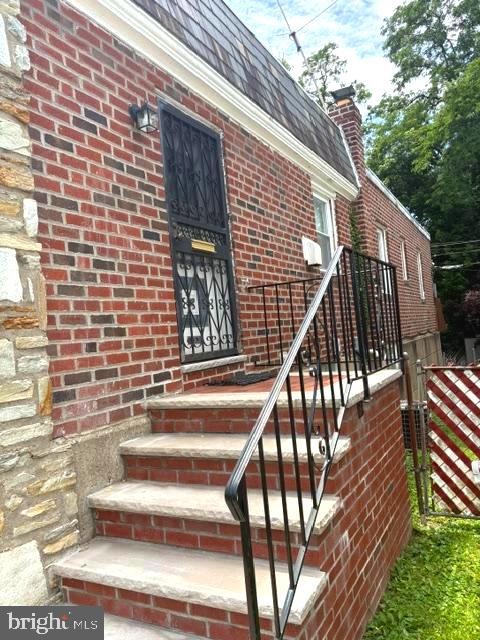 6410 Boyer St Property Photo 4