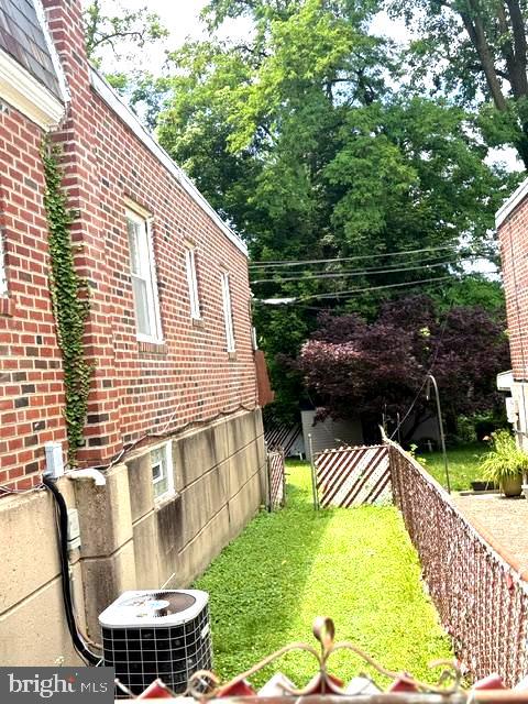 6410 Boyer St Property Photo 5