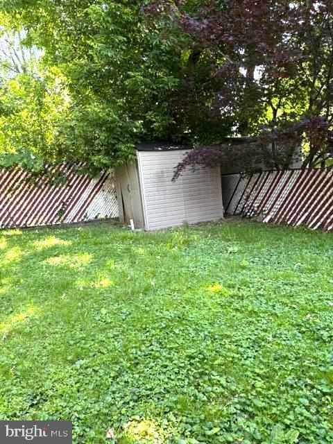 6410 Boyer St Property Photo 9