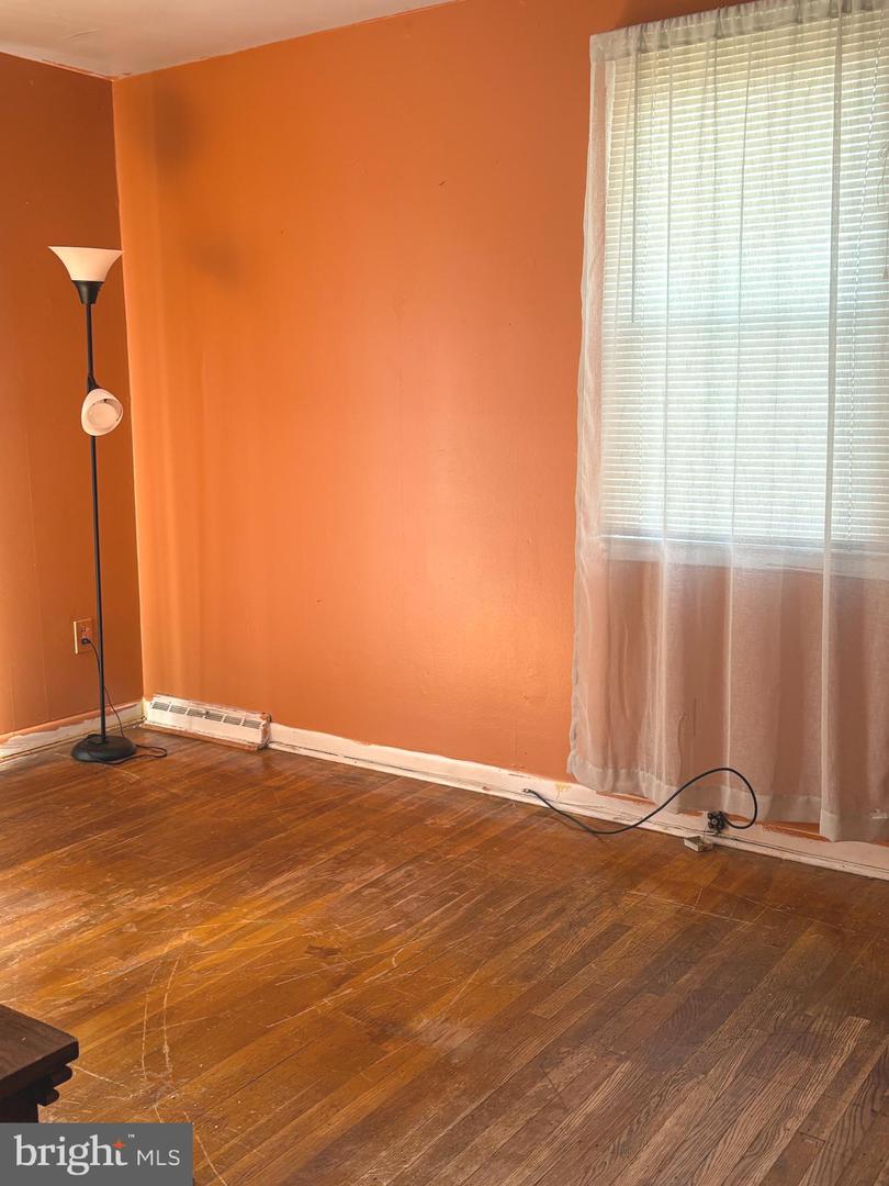 6410 Boyer St Property Photo 17