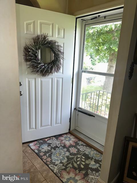 9312 Crispin St Property Photo 8