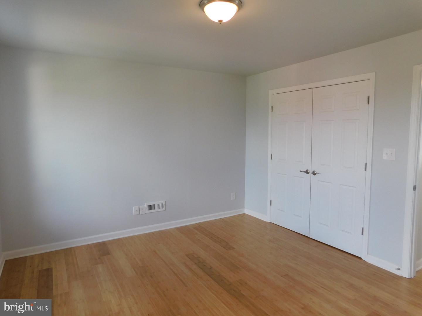 2238 W Master St Property Photo 22