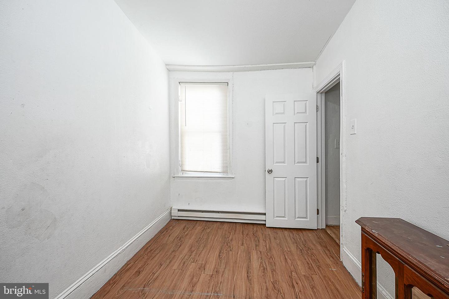 2106 N Orianna St Property Photo 18