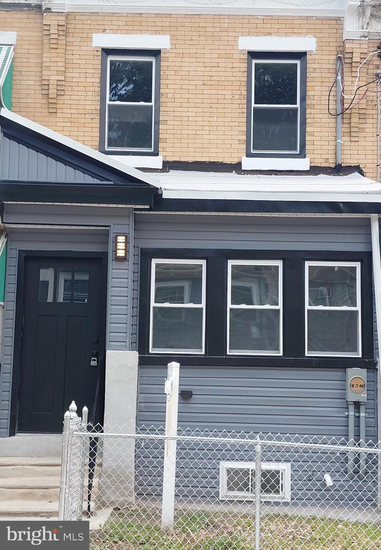 43 E Sharpnack St Property Photo 2