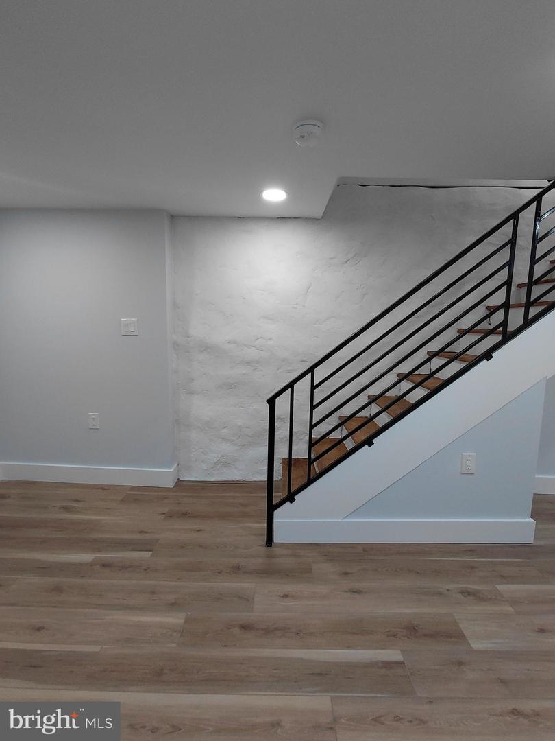 43 E Sharpnack St Property Photo 35