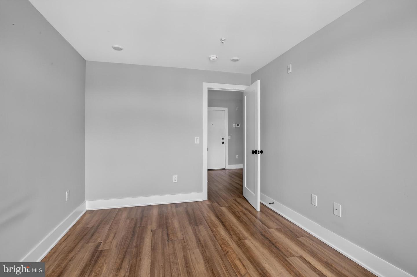 3965 Lancaster Ave #303 Property Photo 17