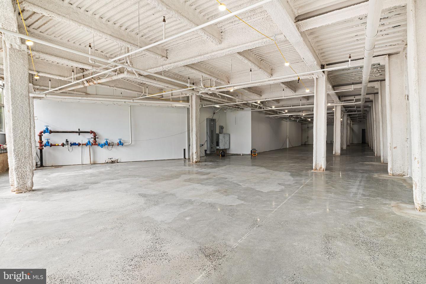 5013 Springfield Ave #commercial Property Photo 3