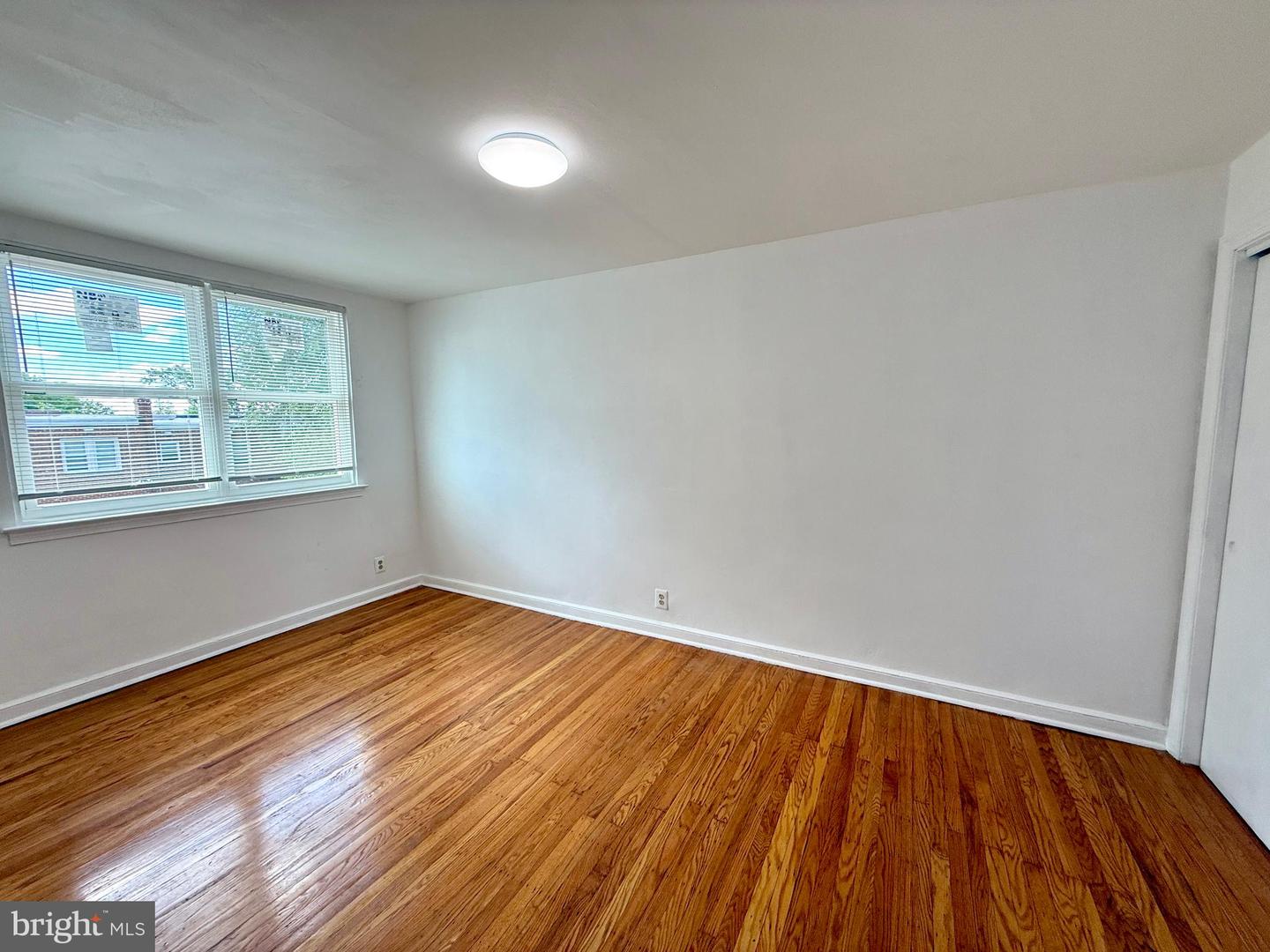 1106 E Hortter St Property Photo 14