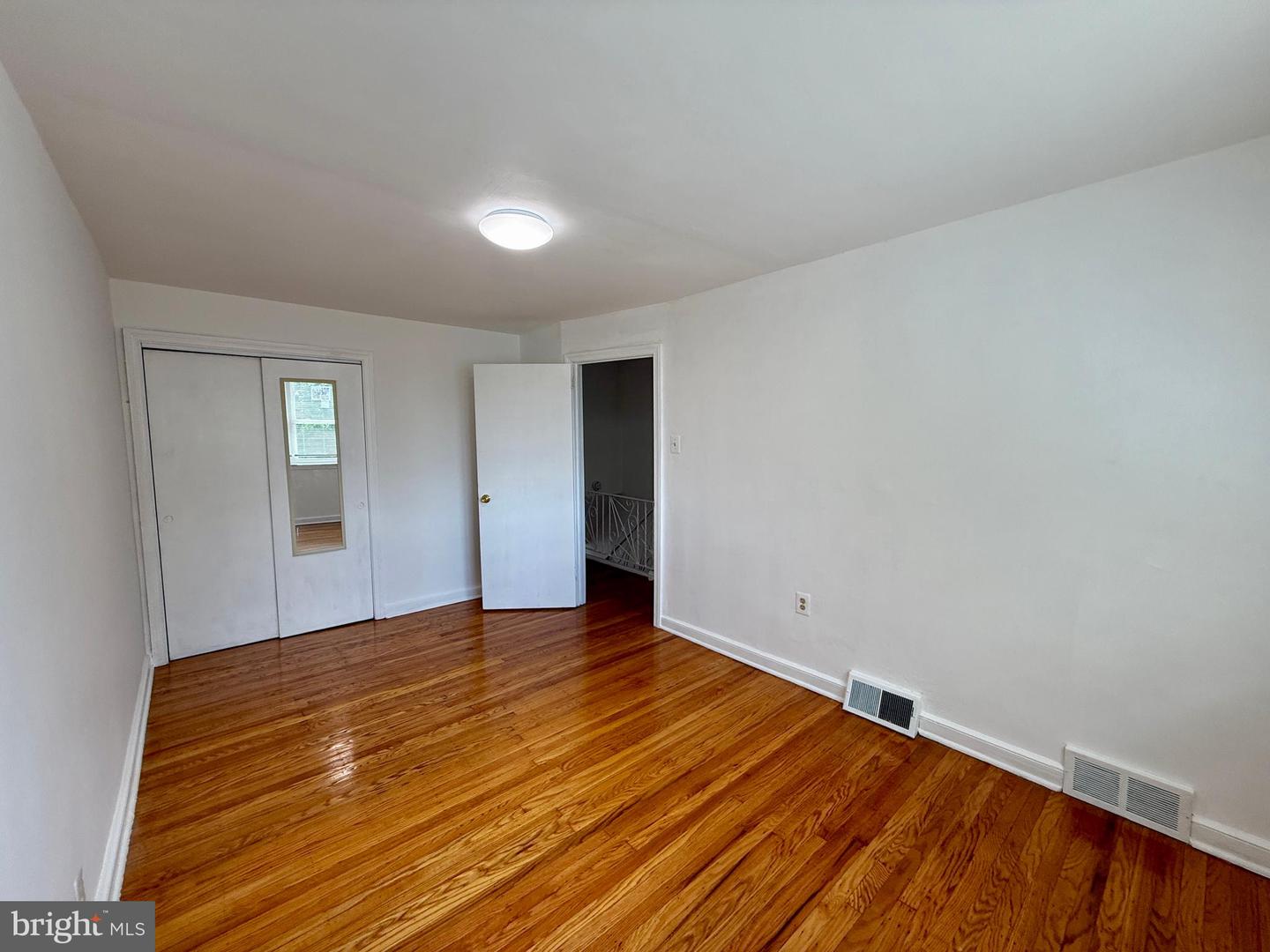 1106 E Hortter St Property Photo 15