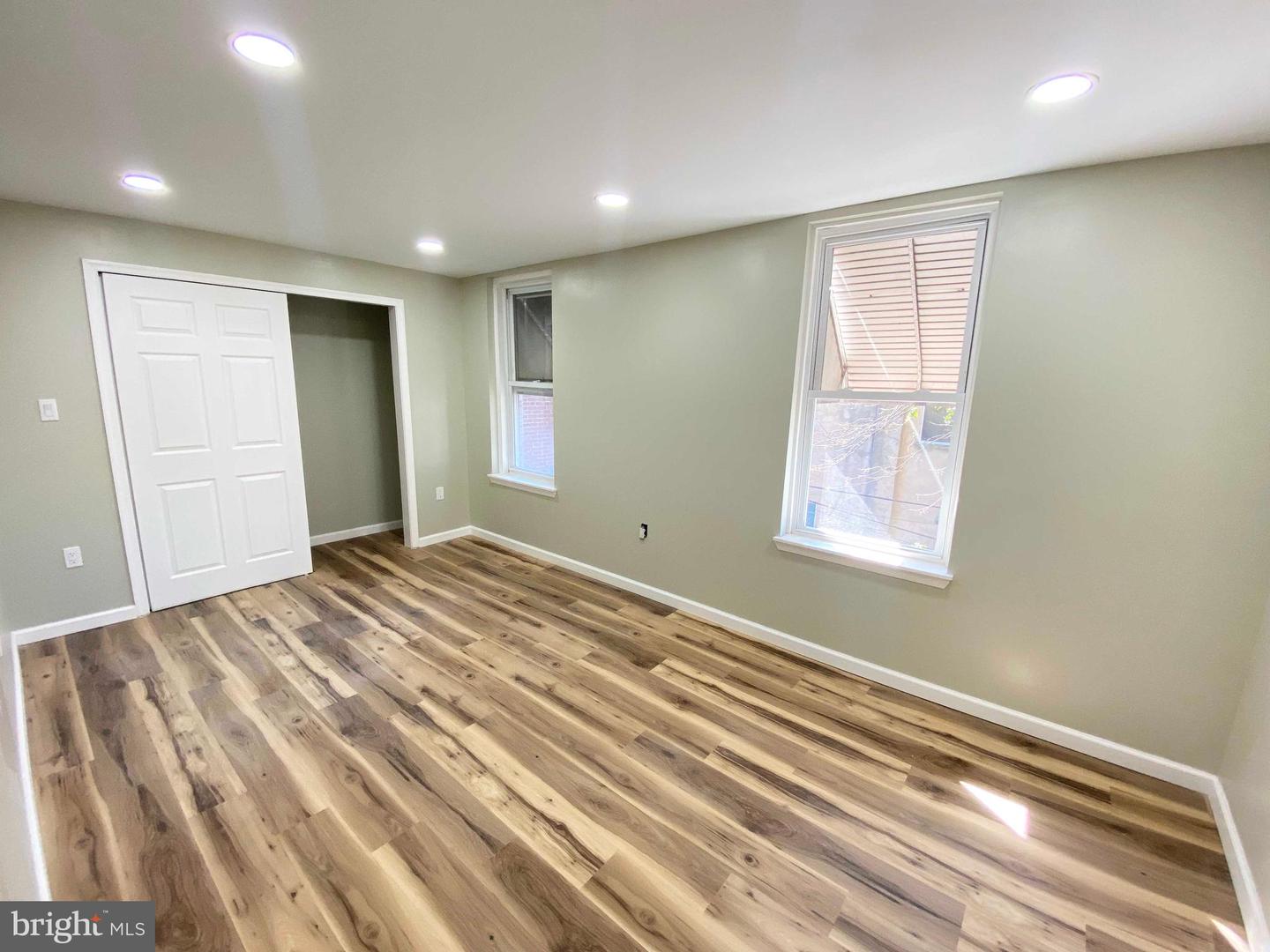 1426 W Rockland St #2nd Fl Property Photo 19
