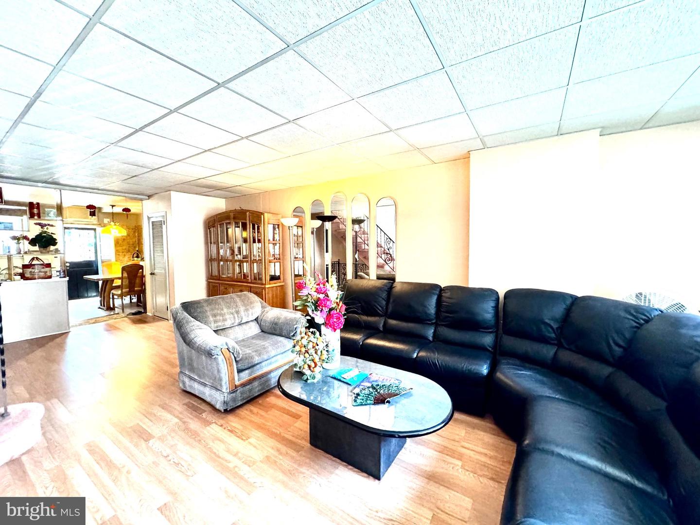 1410 S Beulah St Property Photo 3