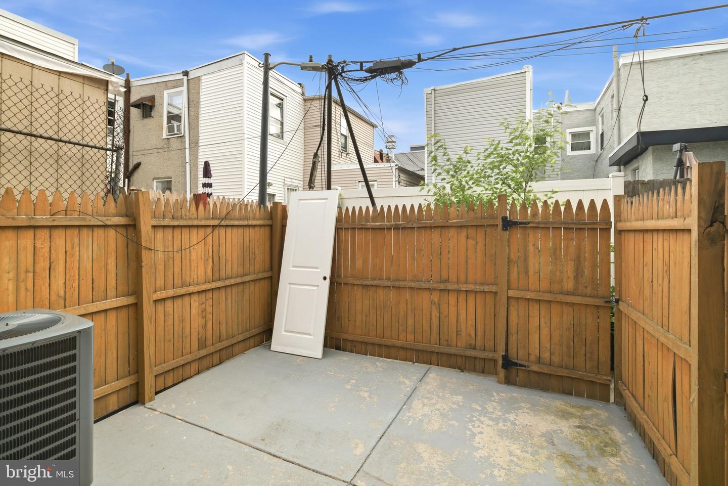 1905 E Harold St Property Photo 19
