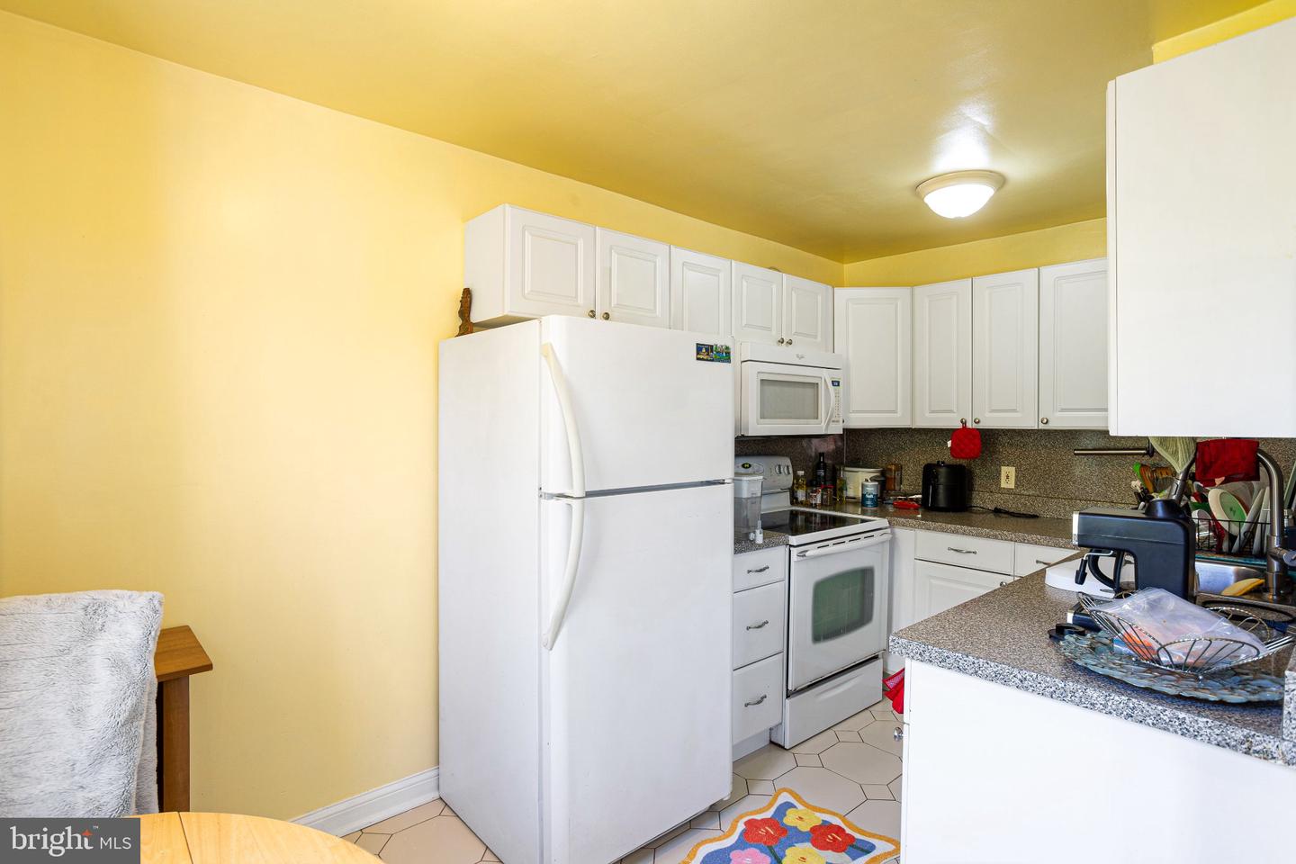620 W Park Ln Property Photo 11