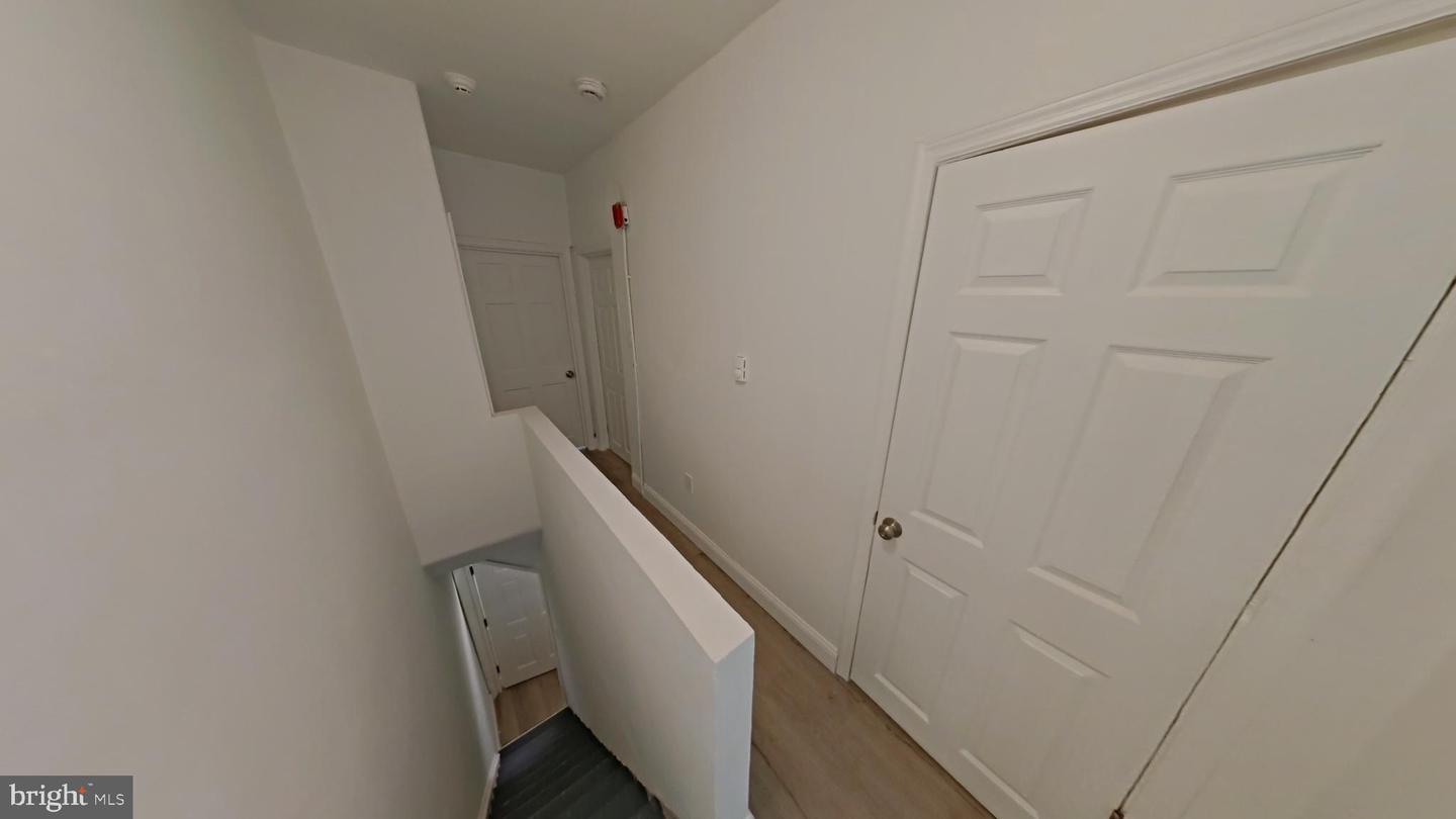 2438 N 20th St #3 Property Photo 3