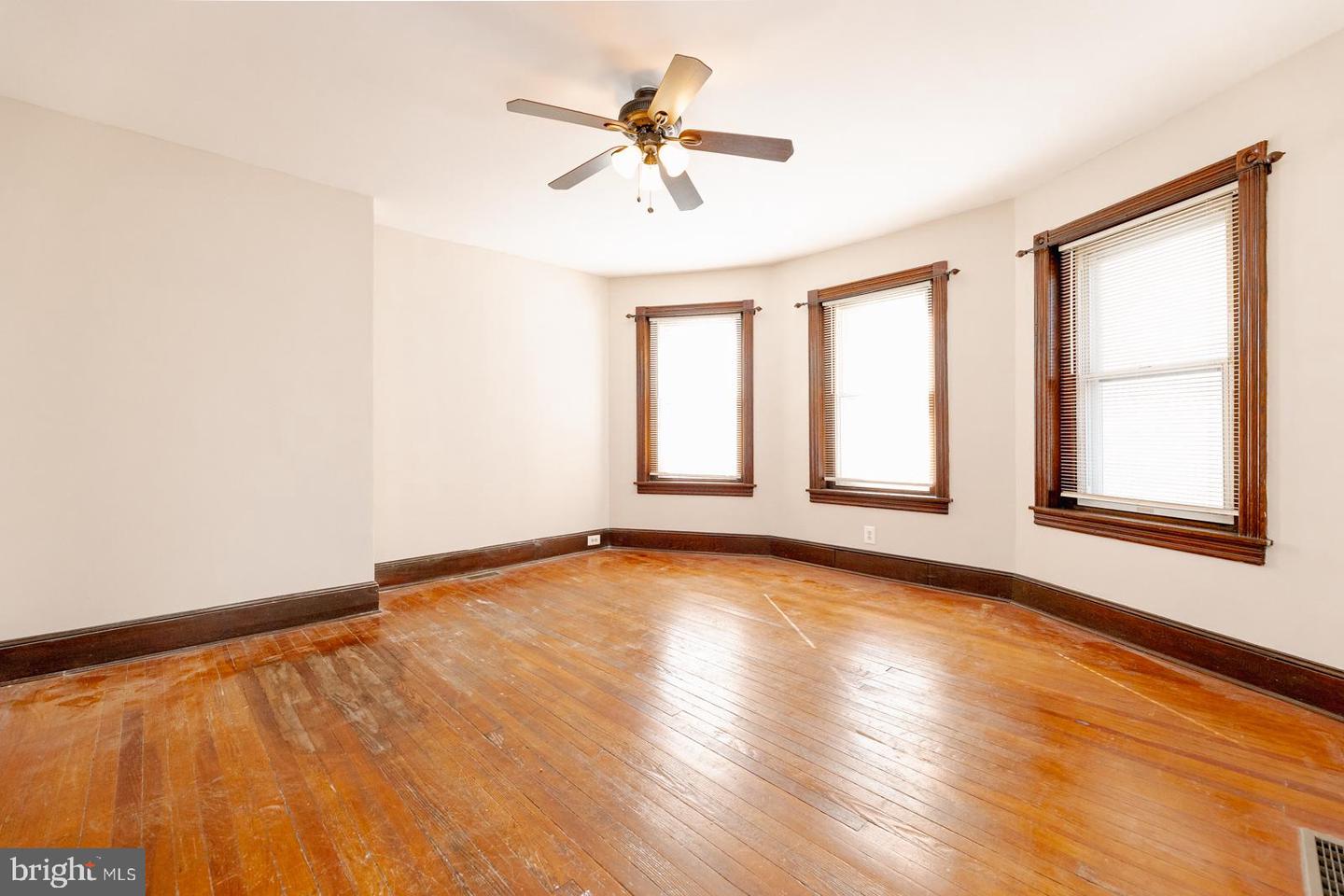 7111 Rising Sun Ave Property Photo 7