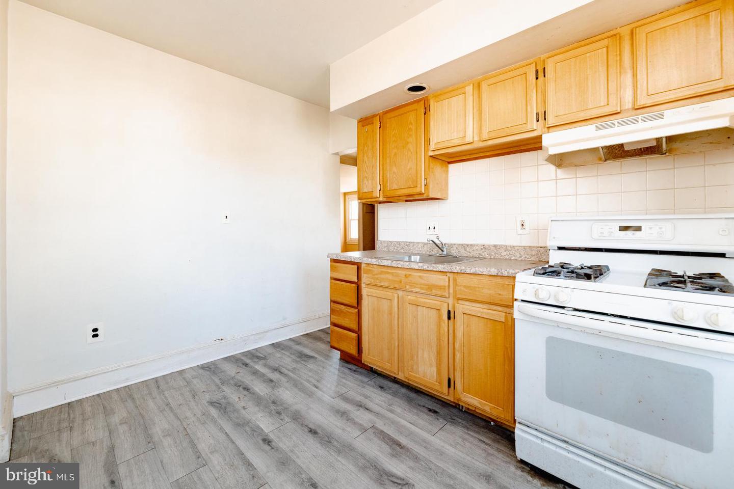 7111 Rising Sun Ave Property Photo 19