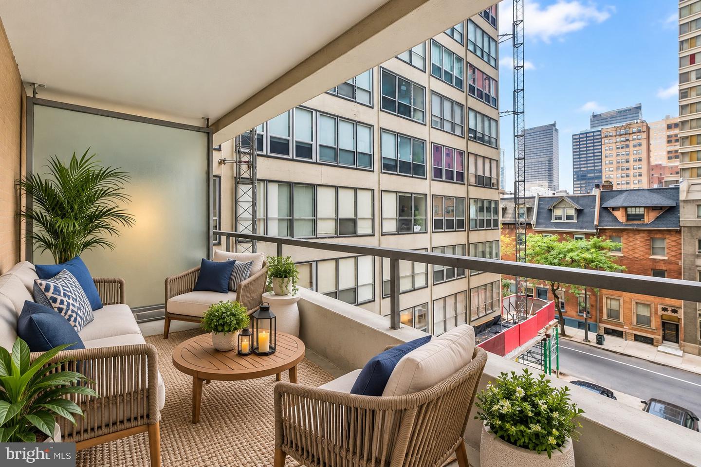 224-30 W Rittenhouse Sq #401 Property Photo 3