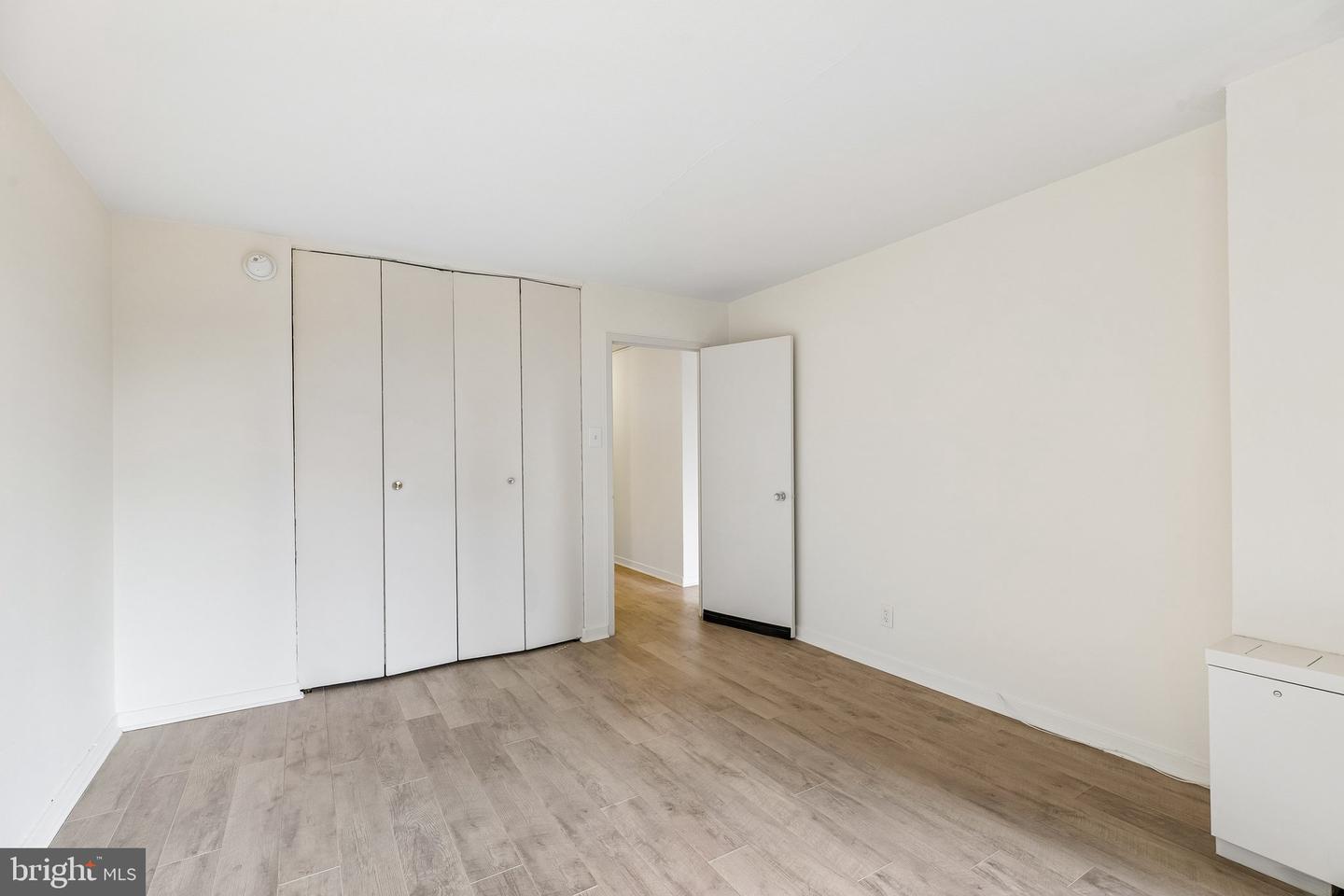 224-30 W Rittenhouse Sq #401 Property Photo 12