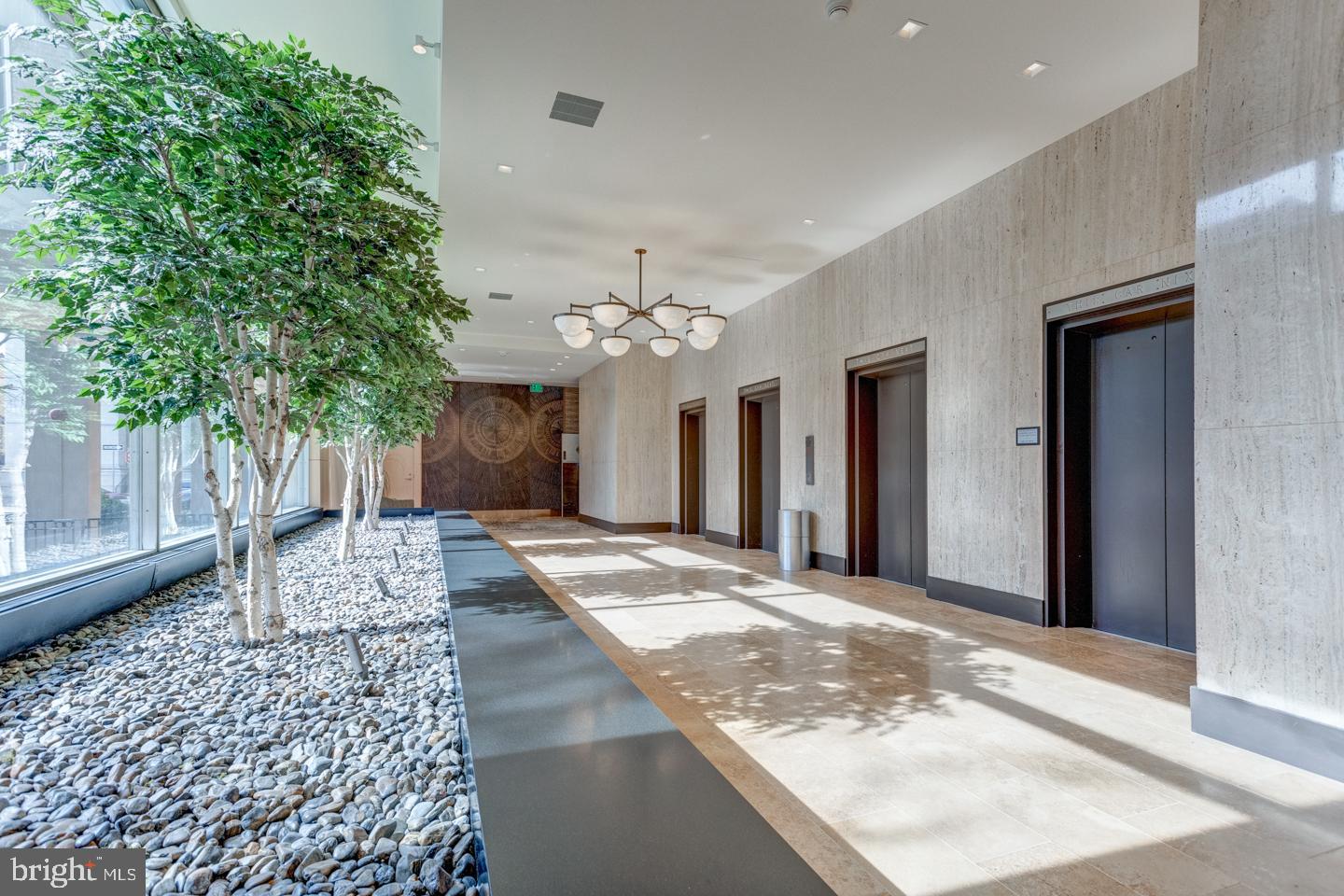 224-30 W Rittenhouse Sq #401 Property Photo 17