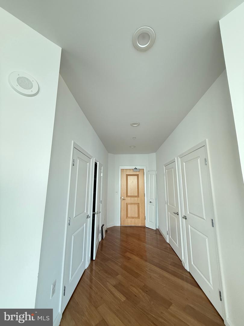 901-00 N Penn St #r2101 Property Photo 31