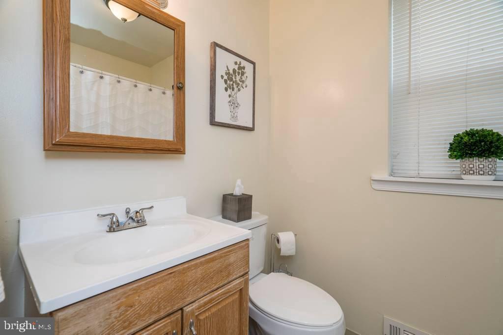 1619 W Master St Property Photo 10