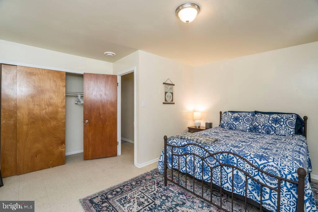 1619 W Master St Property Photo 15