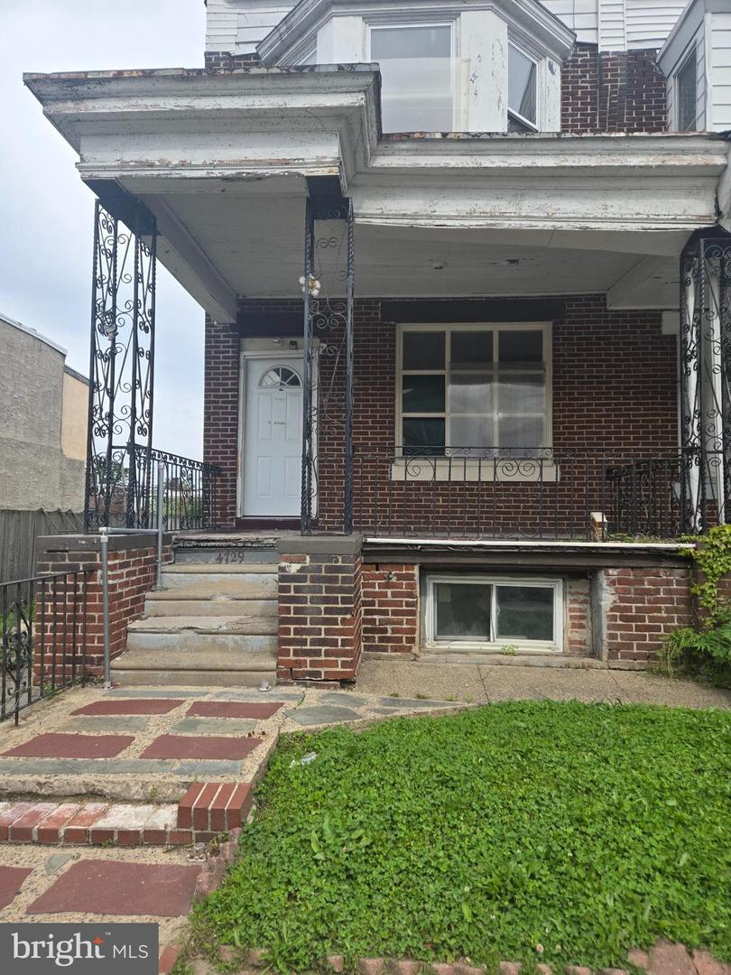 4729 N Camac St Property Photo 1