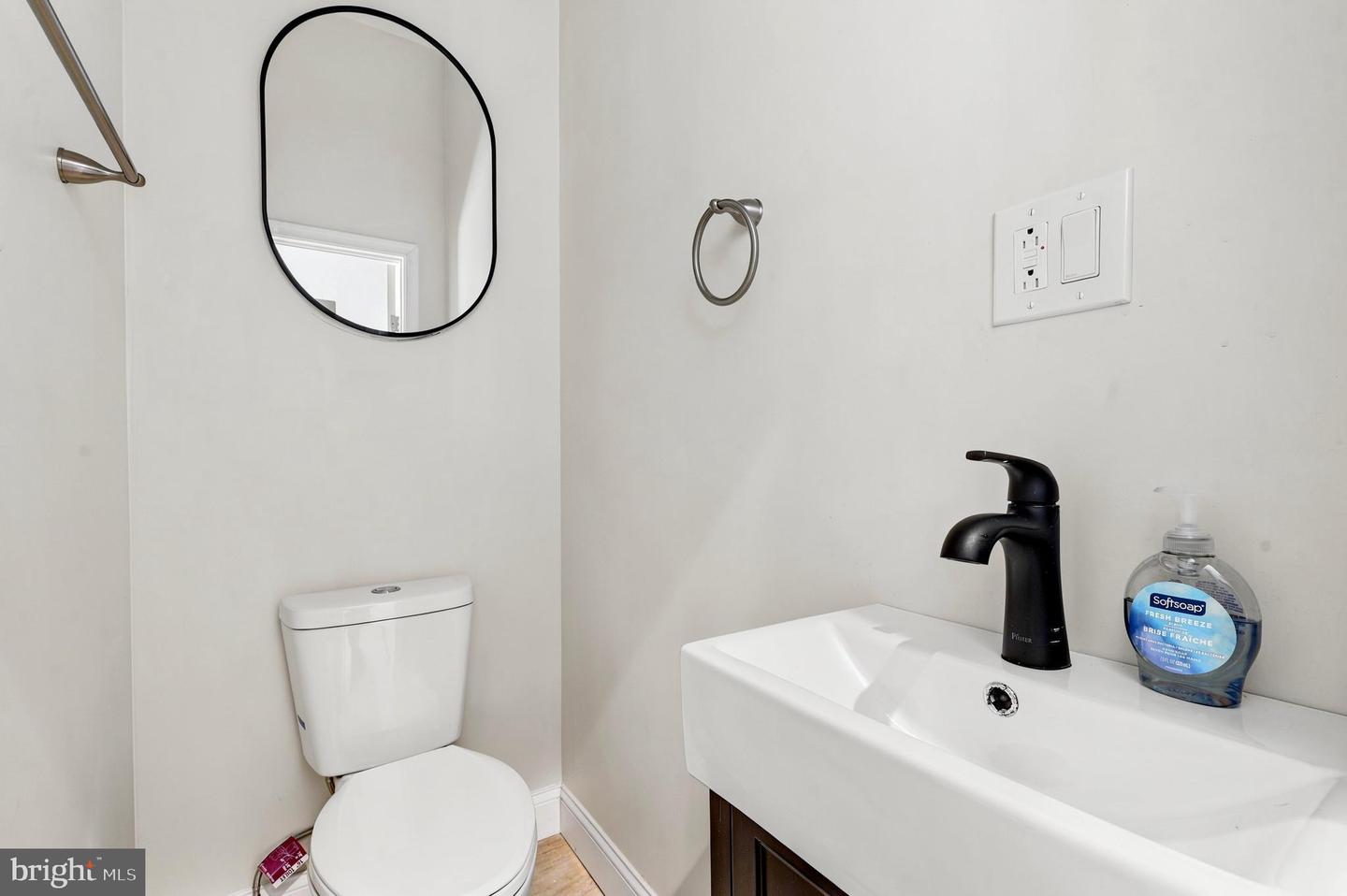 4124 Westminster Ave Property Photo 5