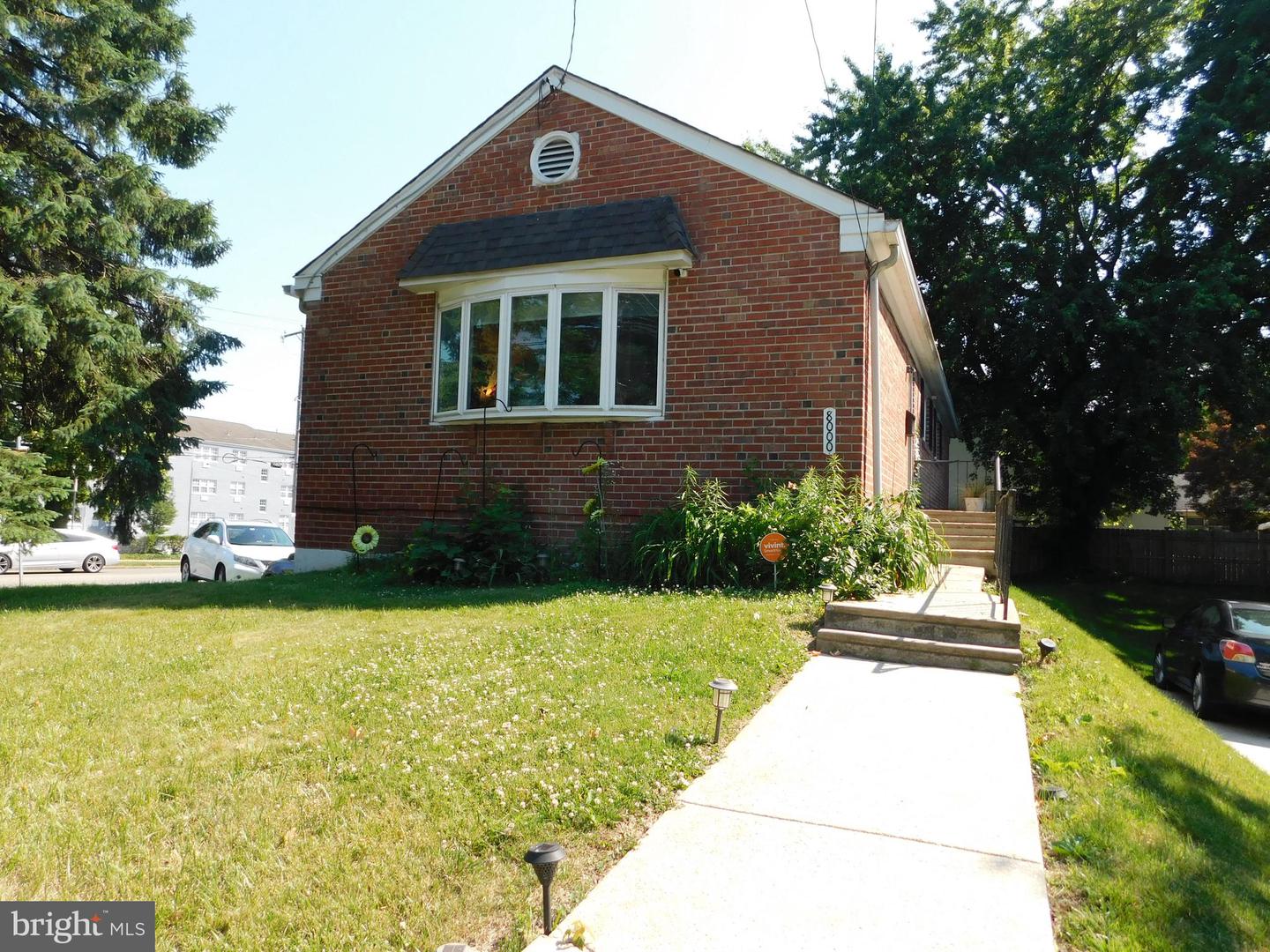 8000 Stenton Ave Property Photo 2
